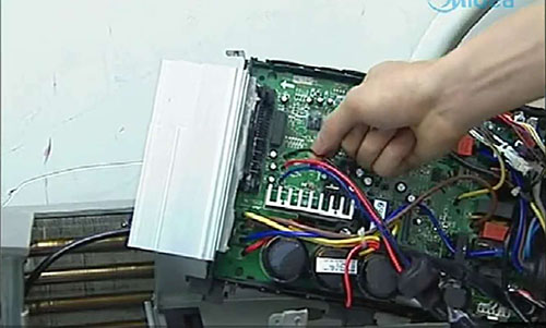 繁峙美的空调电话是多少